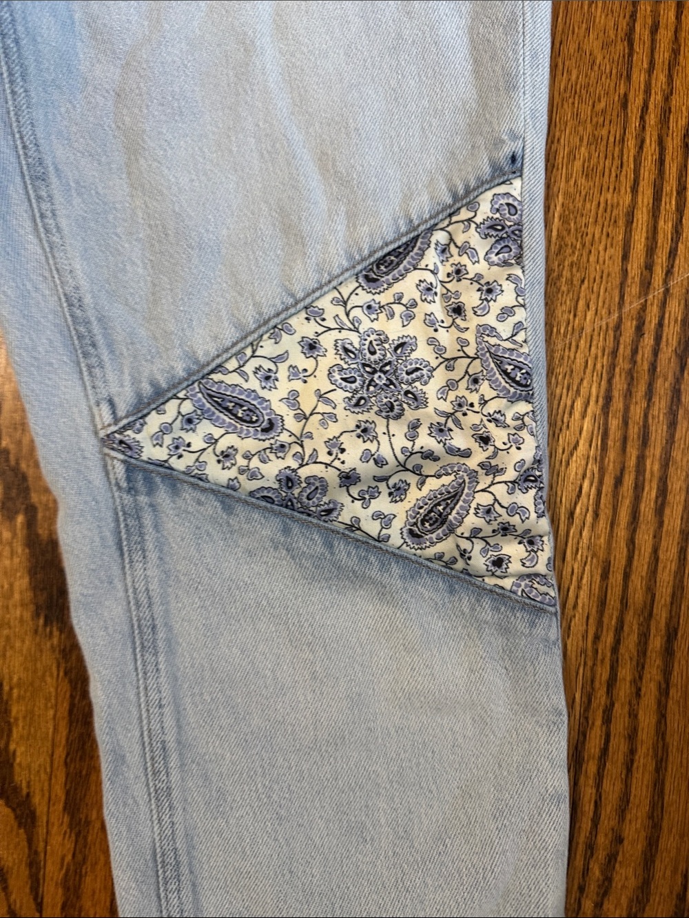 PAIGE Noella Cropped Patchwork Jeans SZ 28 - Picture 4 of 10